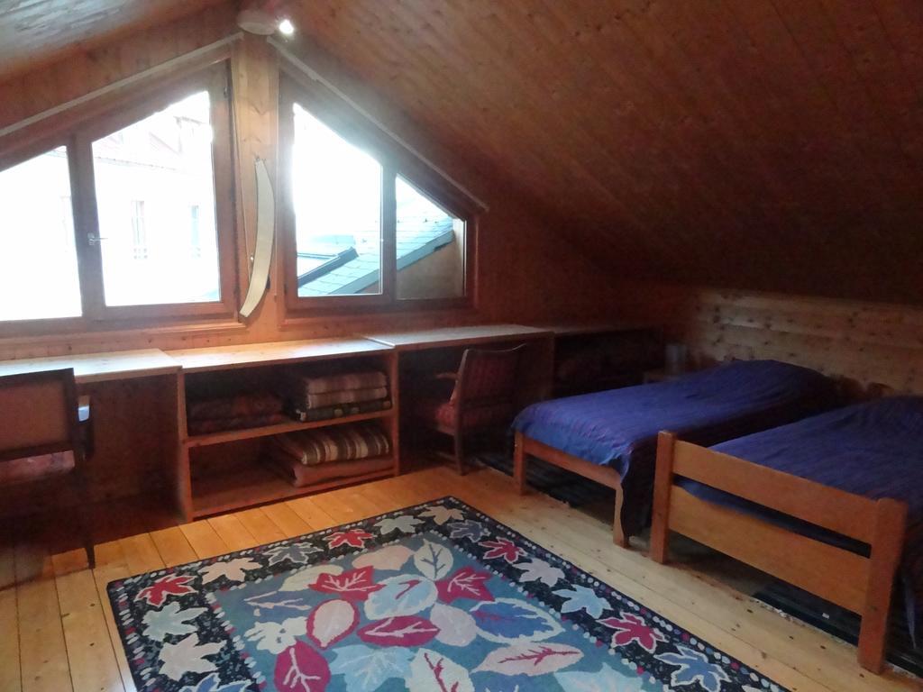Les Nereides Studios Et Appartements Brides Les Bains Zewnętrze zdjęcie
