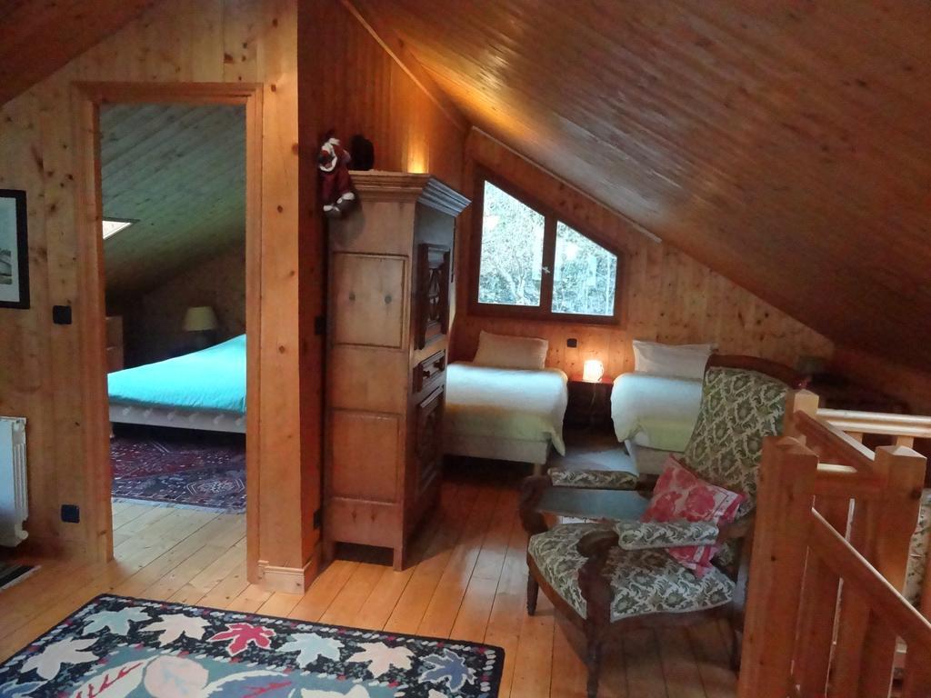 Les Nereides Studios Et Appartements Brides Les Bains Zewnętrze zdjęcie