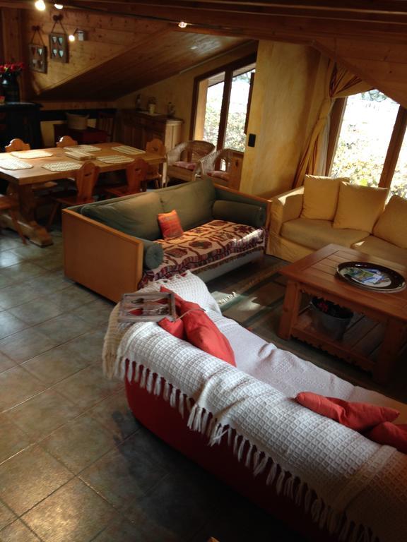 Les Nereides Studios Et Appartements Brides Les Bains Zewnętrze zdjęcie