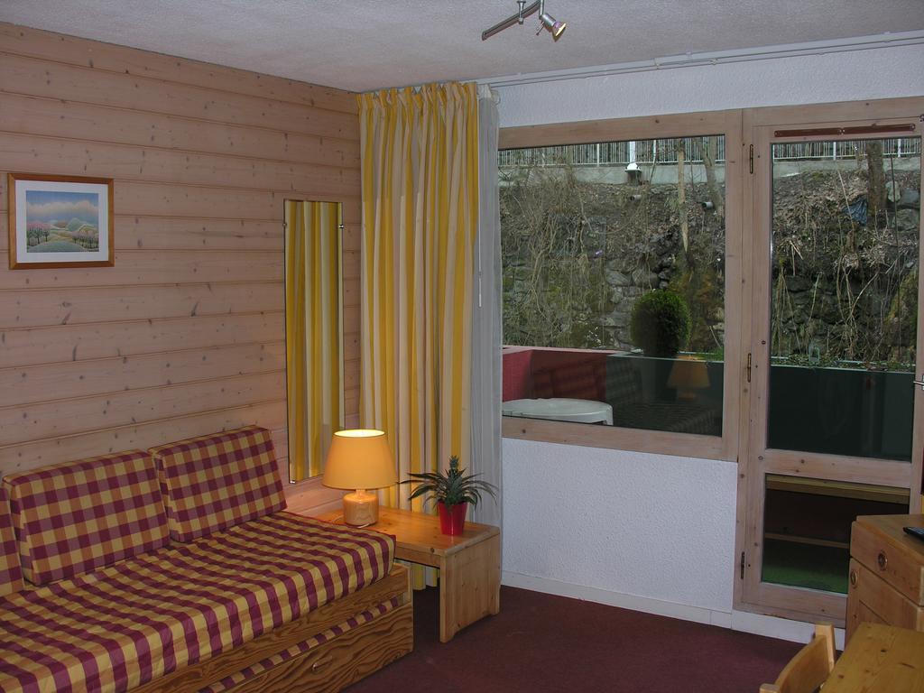 Les Nereides Studios Et Appartements Brides Les Bains Zewnętrze zdjęcie